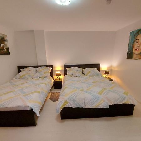 Several Different Rooms, Newly Furnished, In A New House In Vichten Extérieur photo