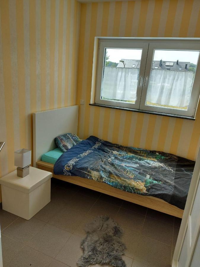 Several Different Rooms, Newly Furnished, In A New House In Vichten Extérieur photo