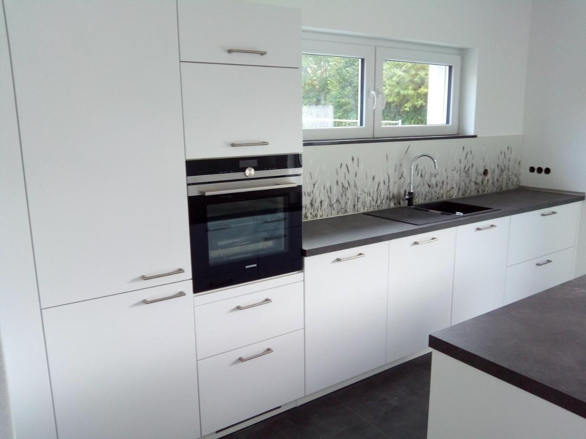 Several Different Rooms, Newly Furnished, In A New House In Vichten Extérieur photo