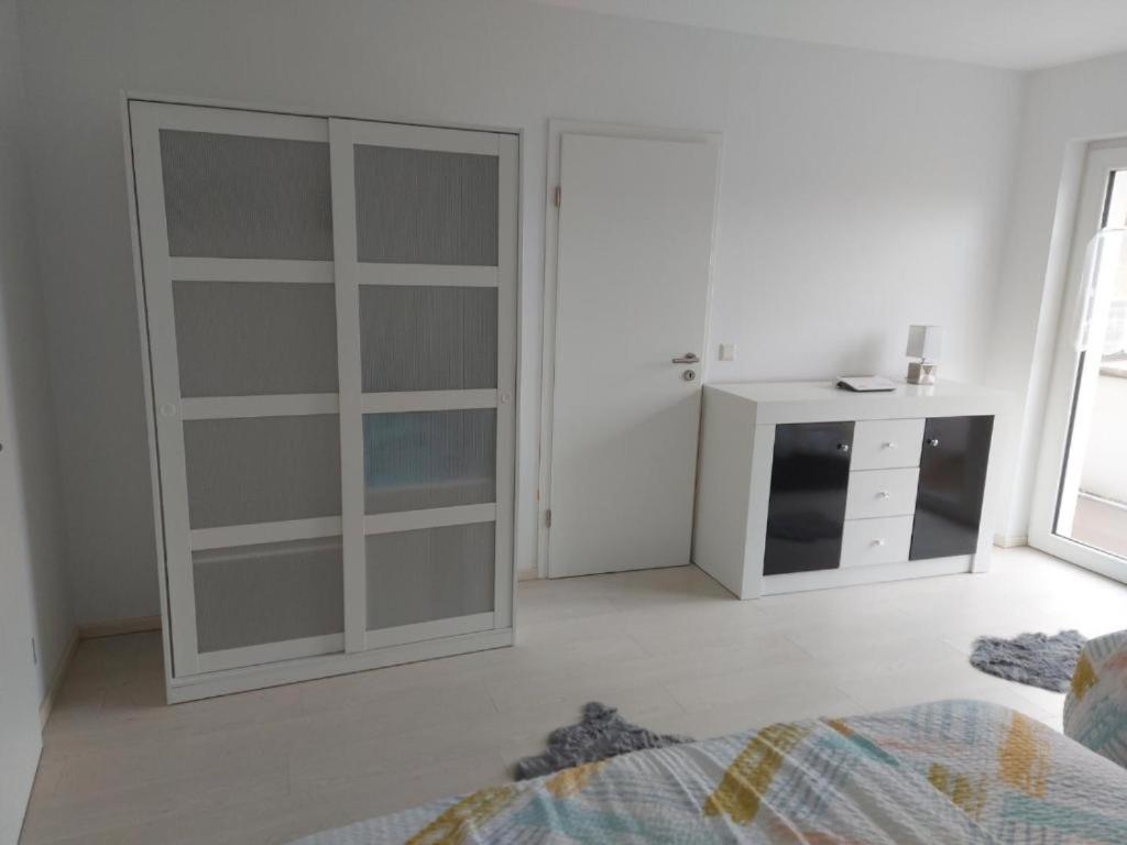 Several Different Rooms, Newly Furnished, In A New House In Vichten Extérieur photo