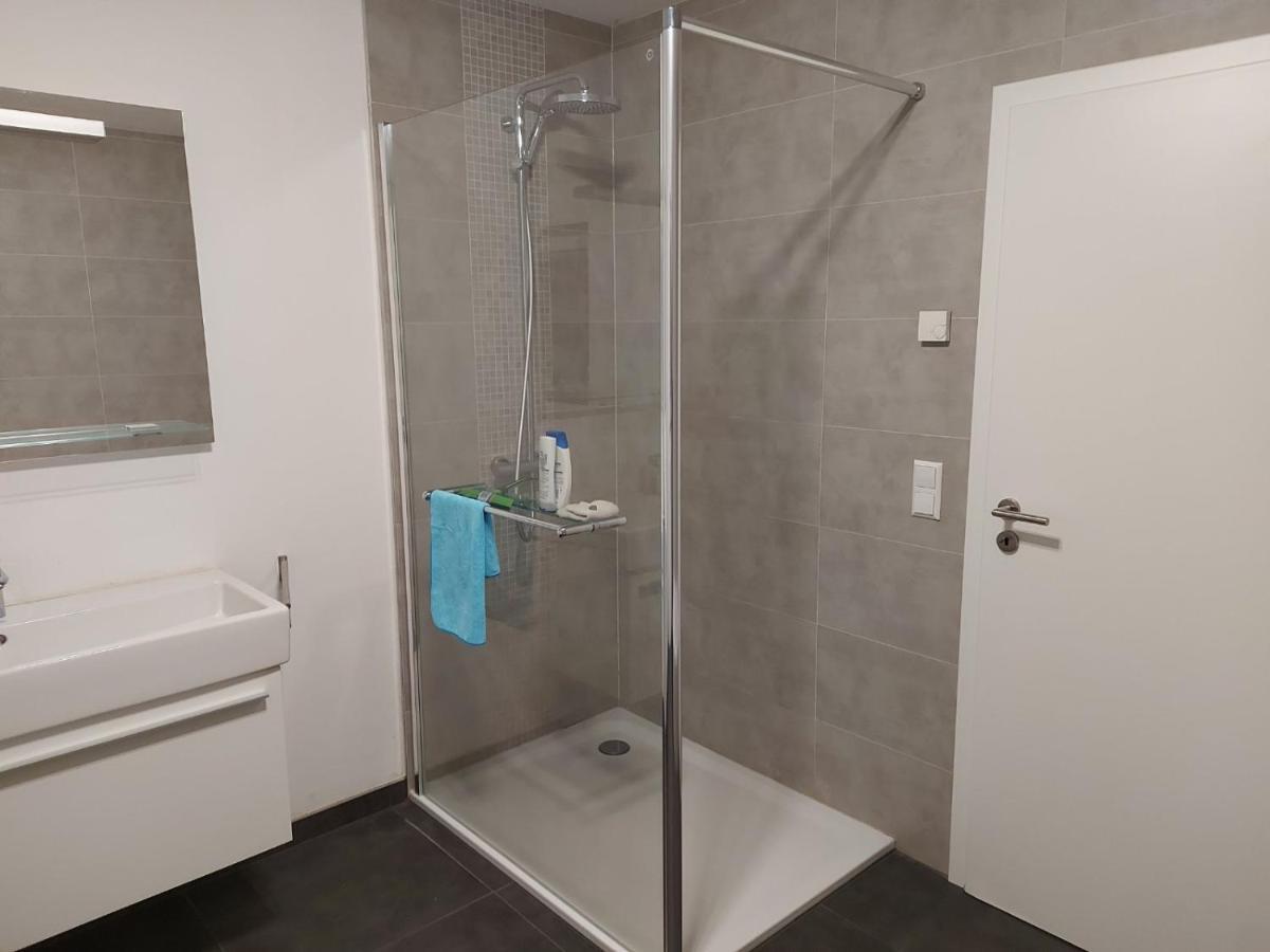 Several Different Rooms, Newly Furnished, In A New House In Vichten Extérieur photo